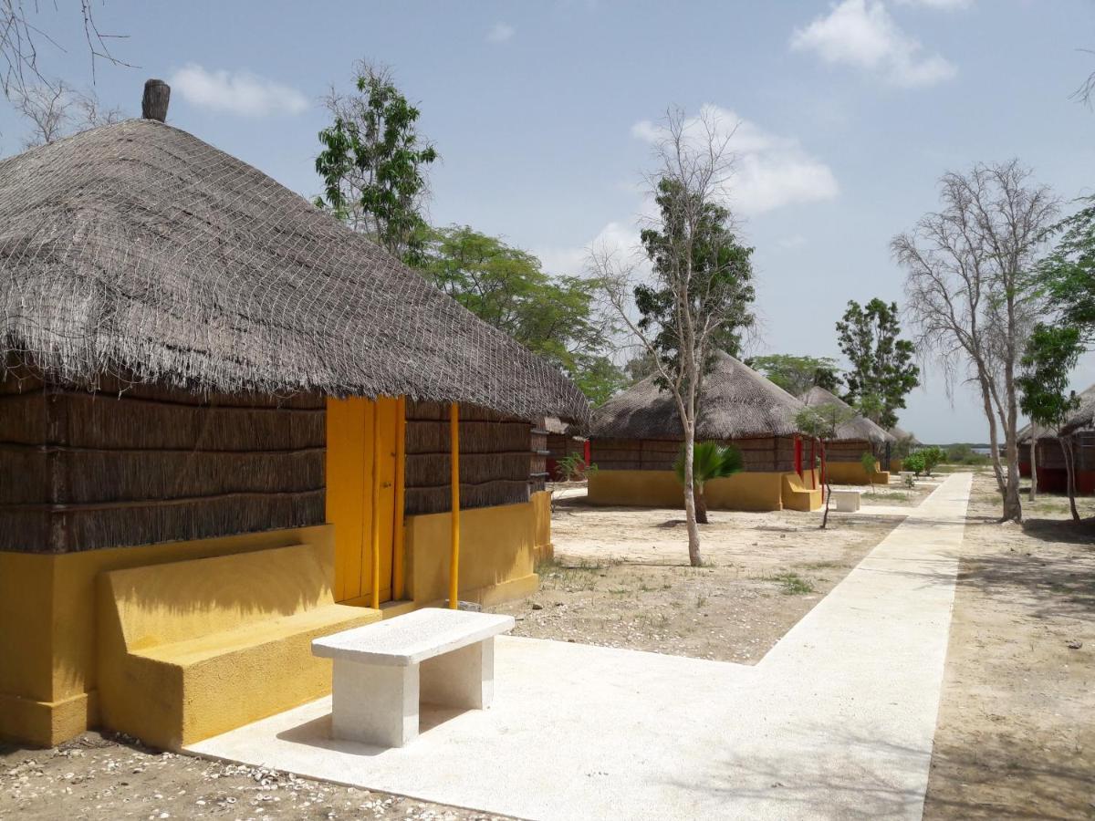 Campement Hakuna Lodge Mar Lodj Ngoại thất bức ảnh