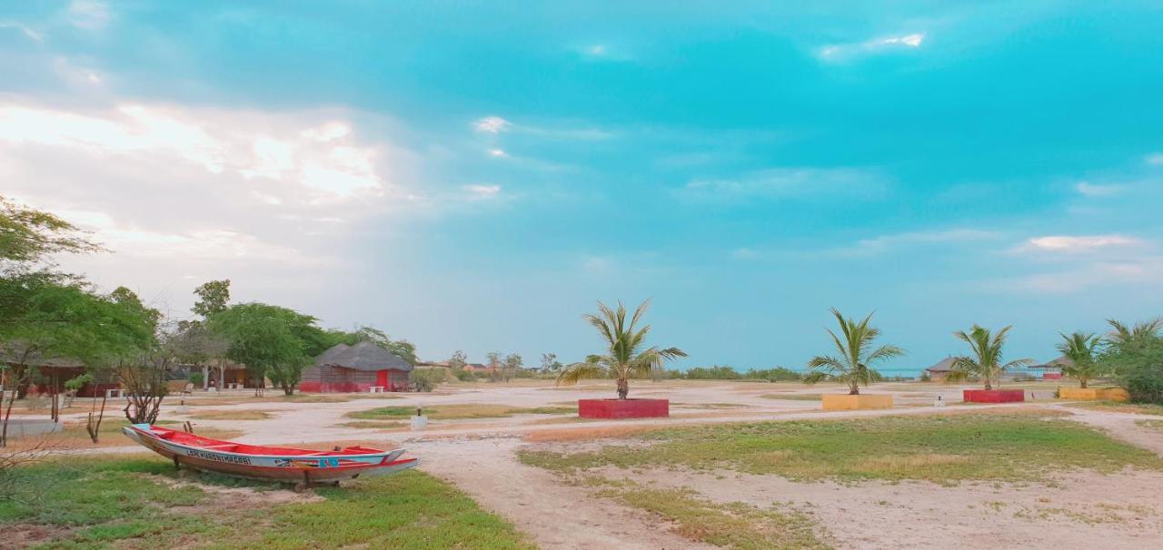 Campement Hakuna Lodge Mar Lodj Ngoại thất bức ảnh